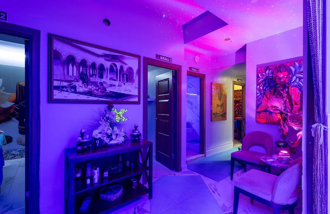 Reo Hotel-1